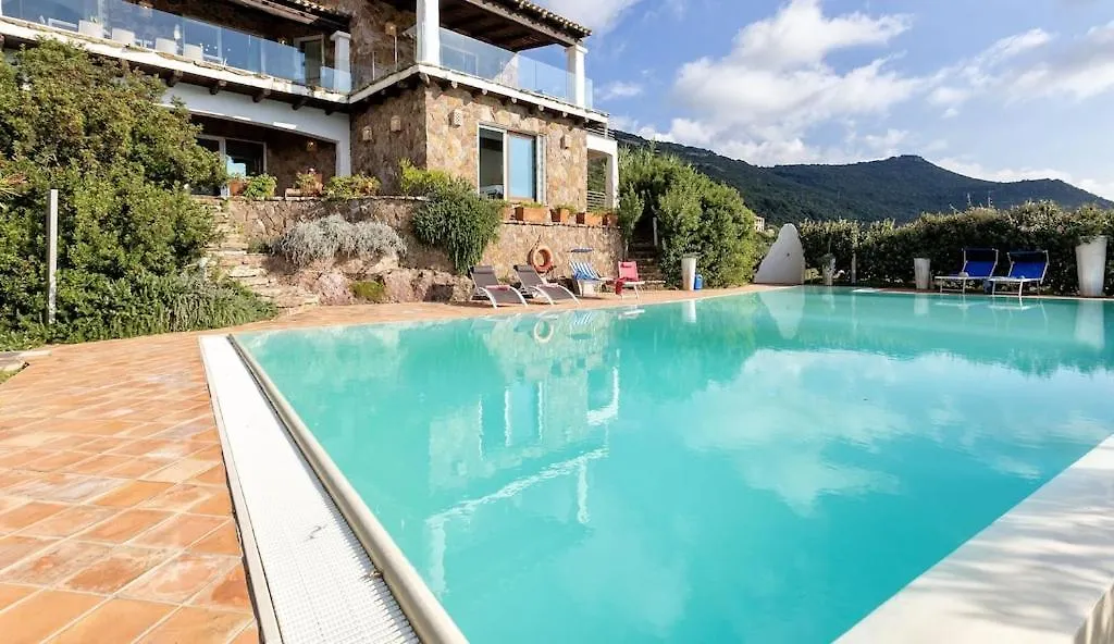 Villa Emmeline Fronte Mare 5 Camere 6 Bagni Infinity Pool Wifi Per 12 Persone Alghero